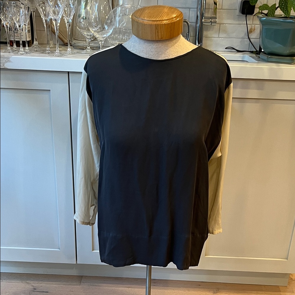 VGUC Malene Birger silk grey and cream rhinestone trim long sleeve blouse